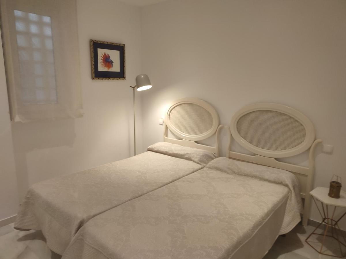 Playas Del Duque, Puerto Banus, Golf .Playa Y Compras Lejlighed Marbella Eksteriør billede